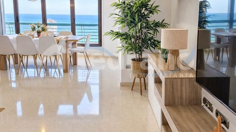 Foto 2 de Piso de alquiler en Avenida Murtal, Playa Poniente, Benidorm