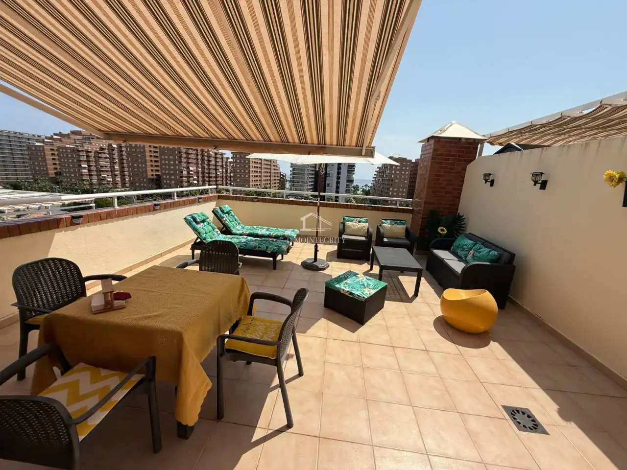 Apartamento en venta en Avenida jardin, 33, Playa Coral -Torremar