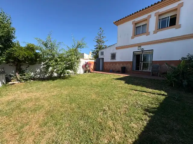 Jardín de Casa o chalet en venta en Algeciras con Aire acondicionado, Jardín privado y Terraza