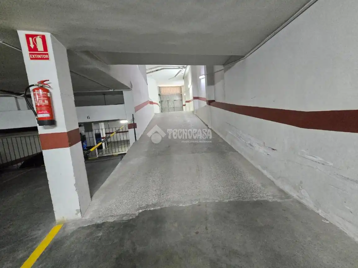 Parkplatz von Garage zum Verkauf in Tavernes Blanques