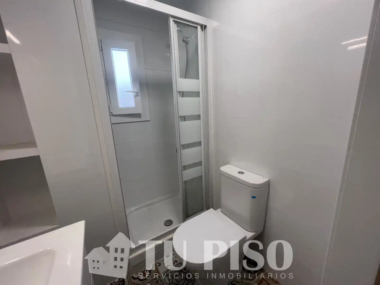 Baño de Piso en venta en Madrid con Aire acondicionado