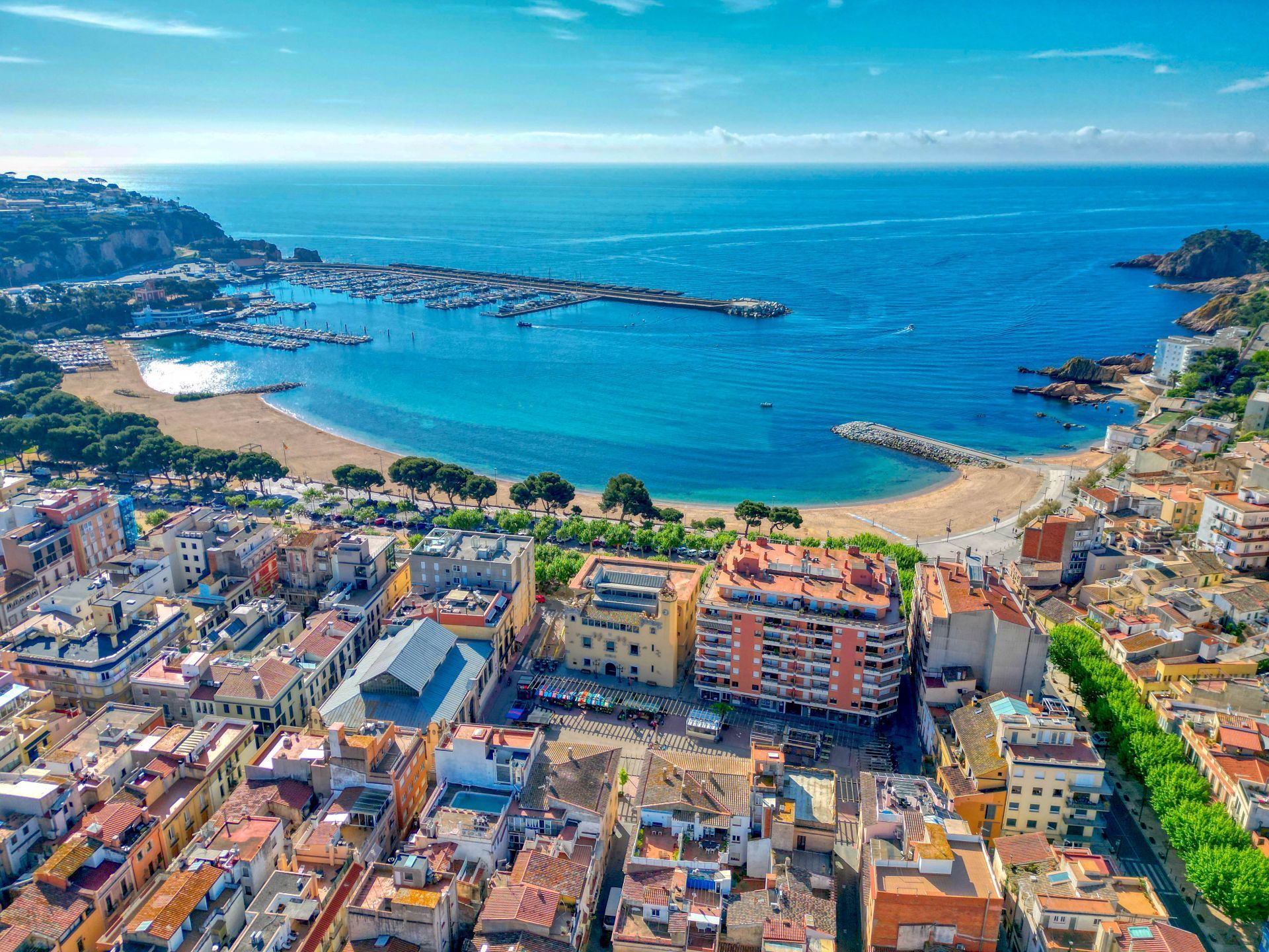 Exterior view of Apartment for sale in Sant Feliu de Guíxols  with Air Conditioner and Heating