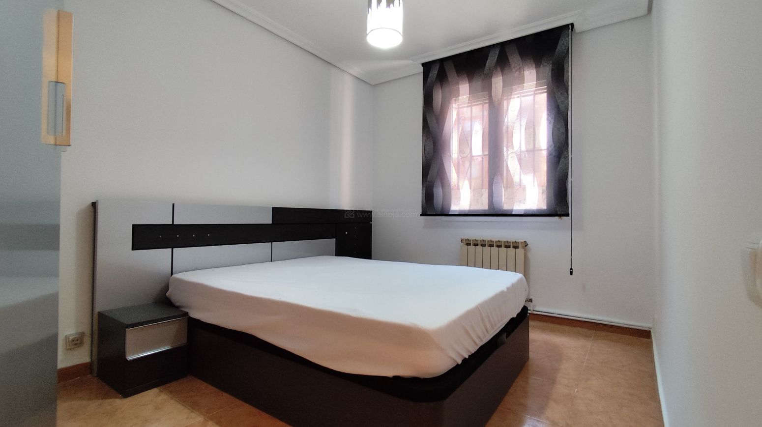 Bedroom of Flat for sale in  Logroño  with Heating and Balcony