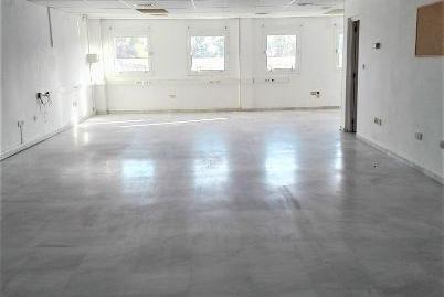 Foto 4 de Oficina de lloguer a José Jesús García Díaz,, Cruz Roja,  Sevilla Capital