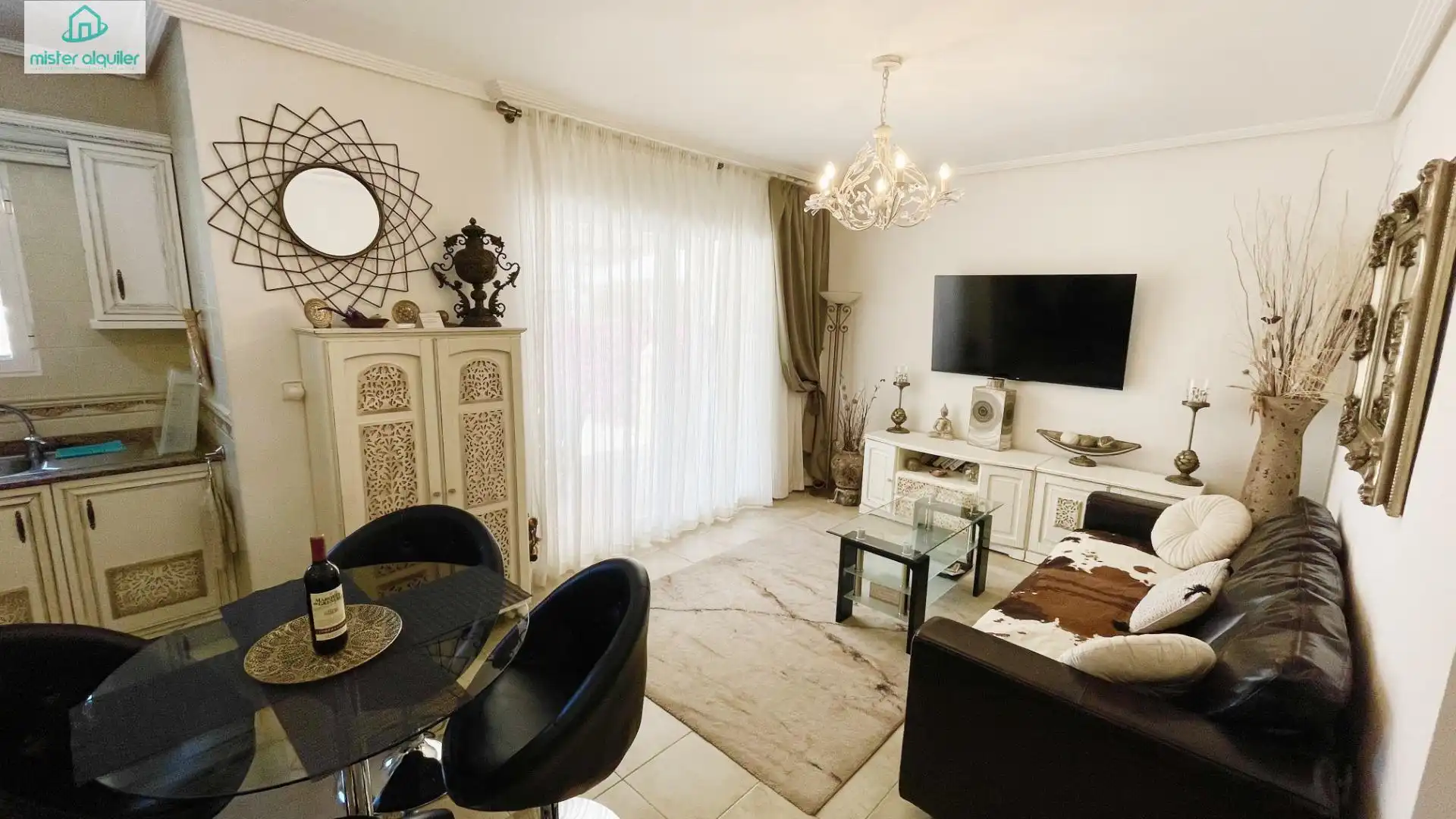 Sala d'estar de Casa o xalet de lloguer en El Campello amb Aire condicionat, Calefacció i Jardí privat