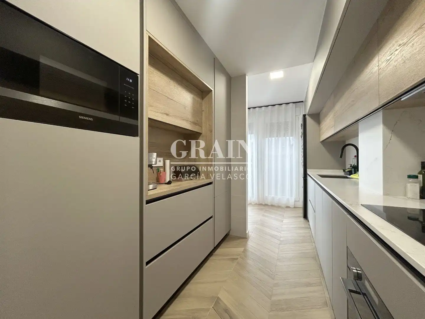 Cocina de Piso de alquiler en Albacete con Calefacción, Terraza y Piscina