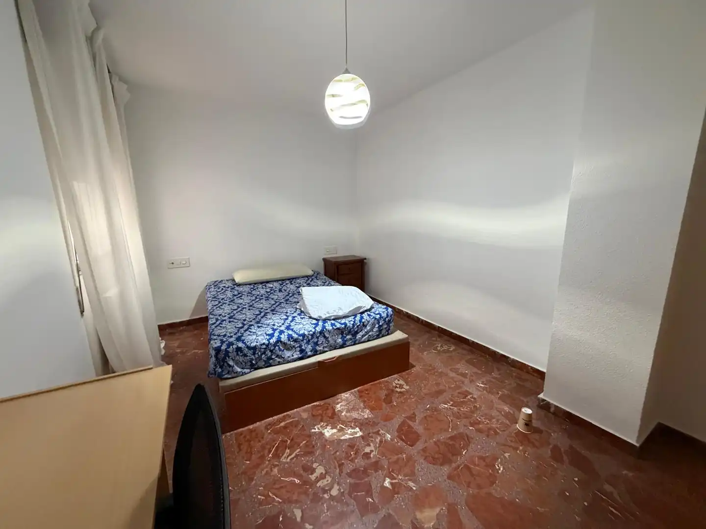 Habitación de Piso para compartir en Jaén con Aire acondicionado, Calefacción y Amueblado