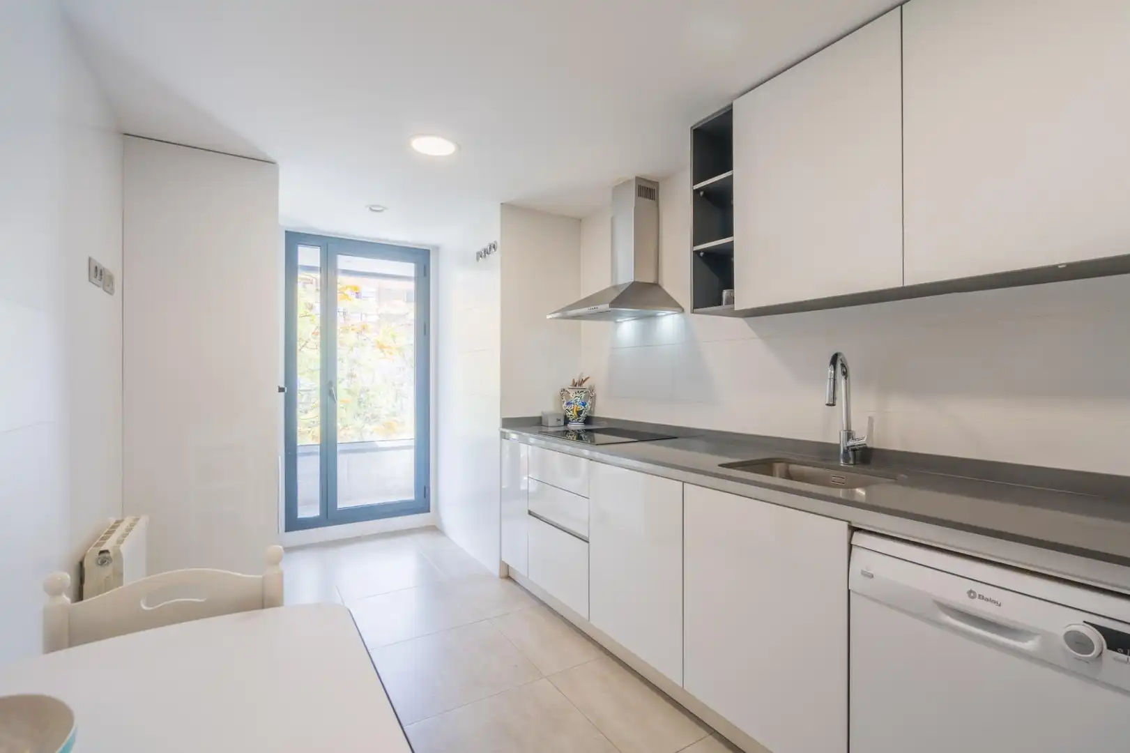 Cocina de Piso en venta en Valencia con Aire acondicionado, Calefacción y Jardín privado