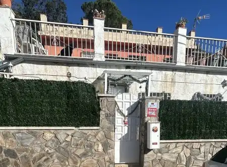 Vista exterior de Casa o chalet en venta en Els Hostalets de Pierola