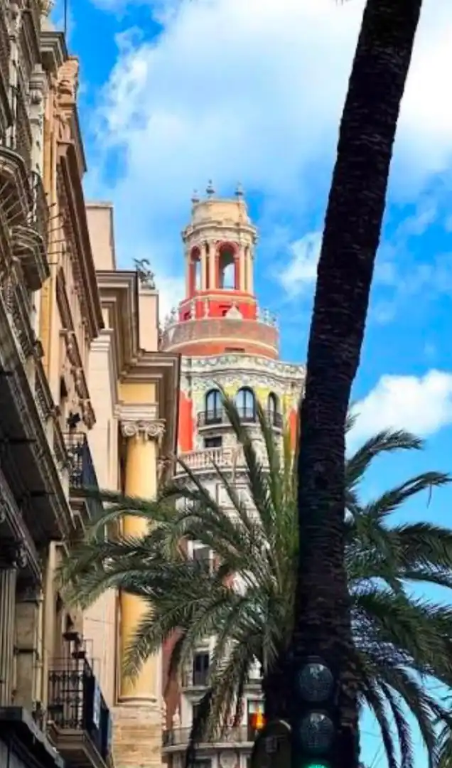 Vista exterior de Àtic en venda en Valencia amb Terrassa