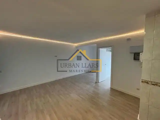 Piso en venta en Mataró con Balcón