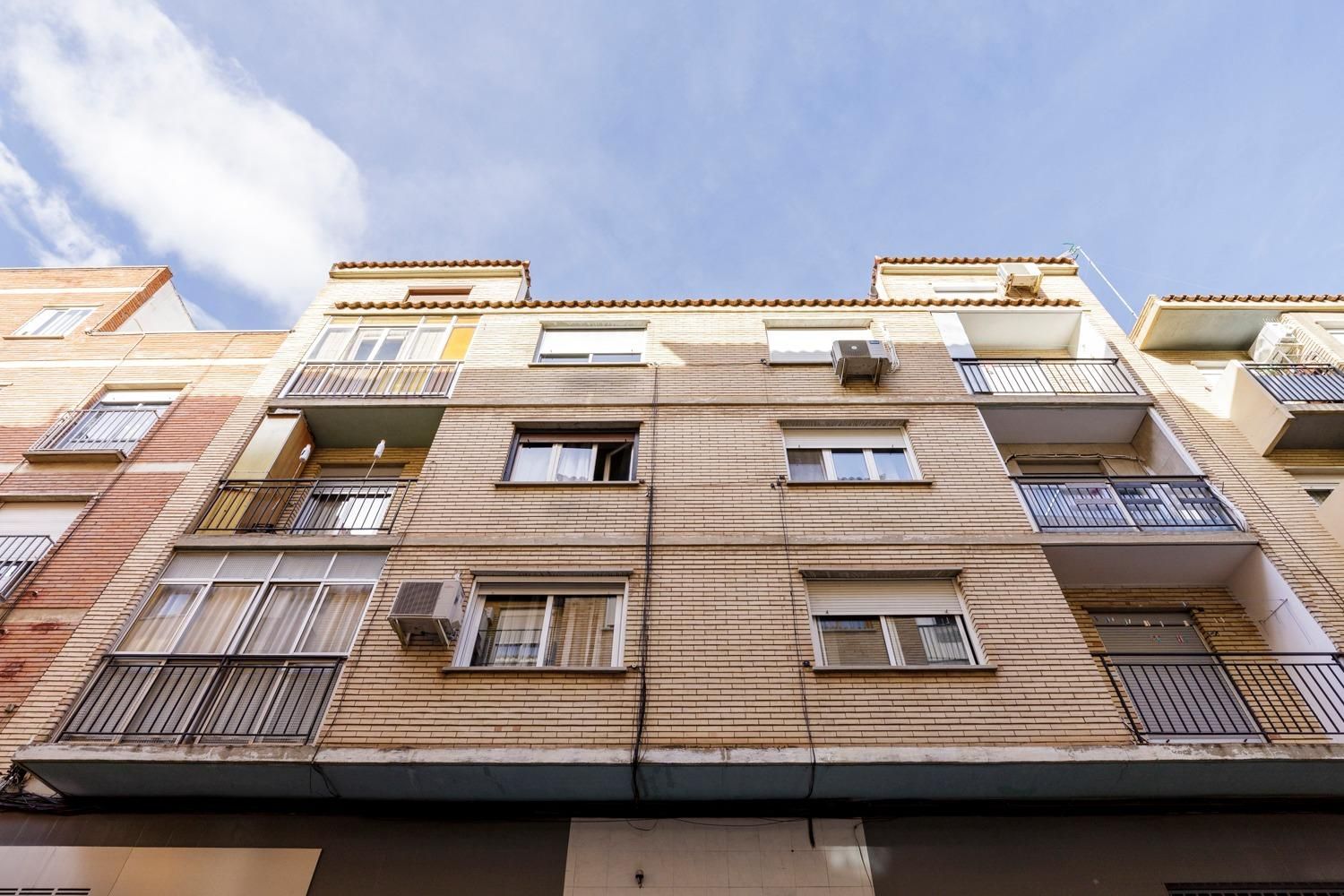 Flat for sale in Calle de Nuestra Señora de Covadonga, 18, La Bozada – Parque Delicias, Delicias