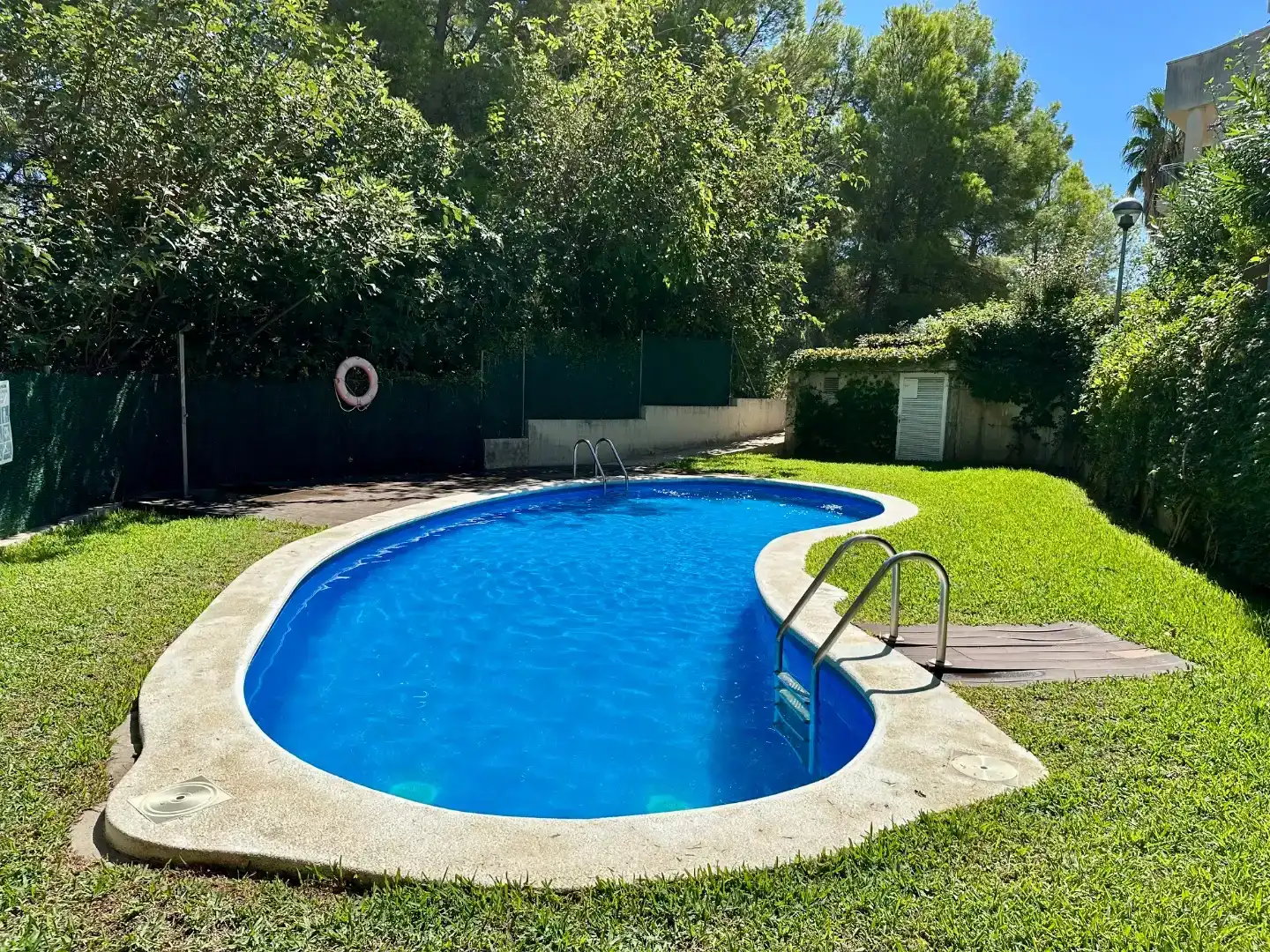 Piscina de Pis en venda en L'Ametlla de Mar  amb Aire condicionat i Piscina