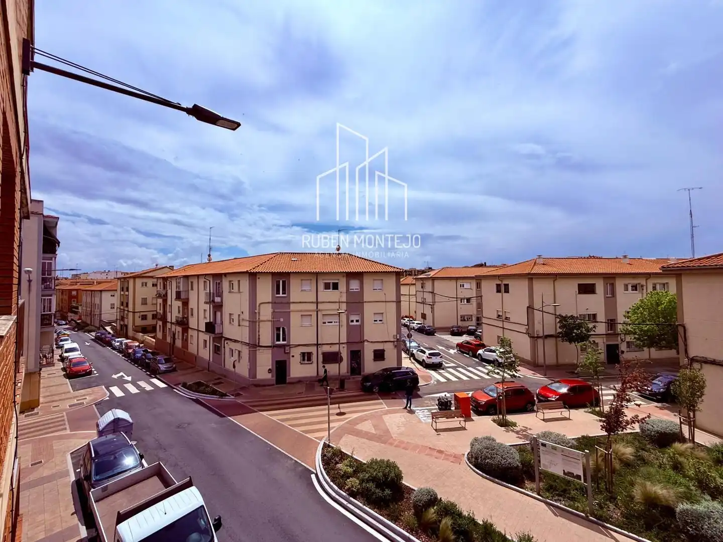 Vista exterior de Pis en venda en Salamanca amb Calefacció, Terrassa i Moblat