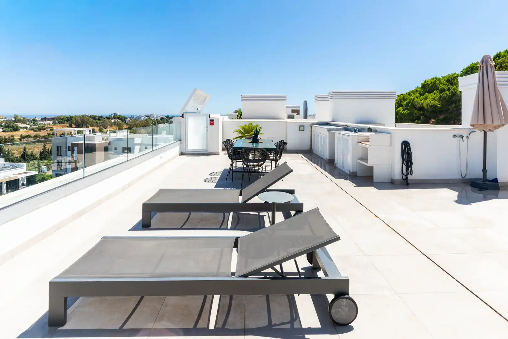 Penthouse with balcony for sale in Estepona Pueblo, imagen 17