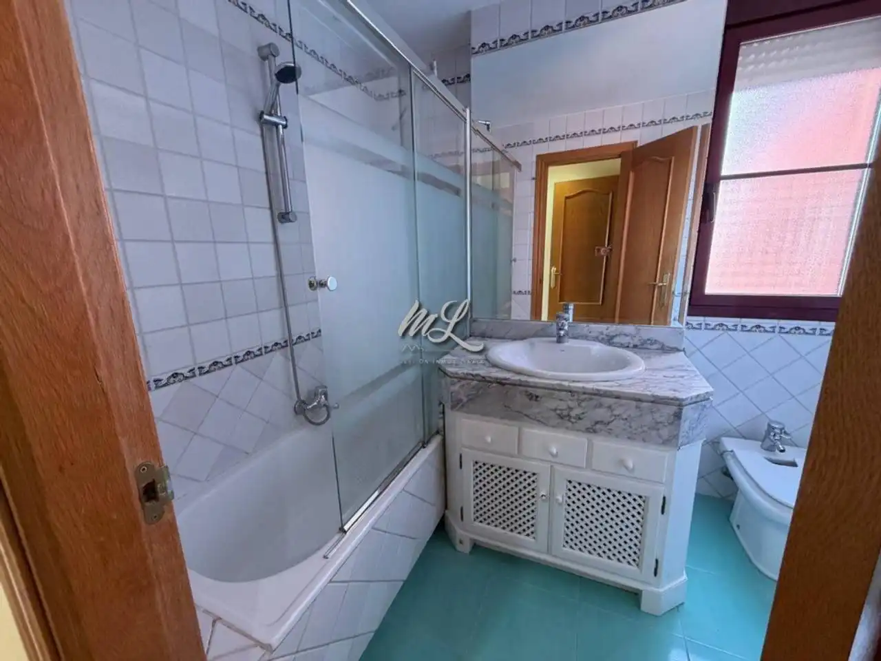Baño de Piso en venta en Toledo con Aire acondicionado, Calefacción y Parquet
