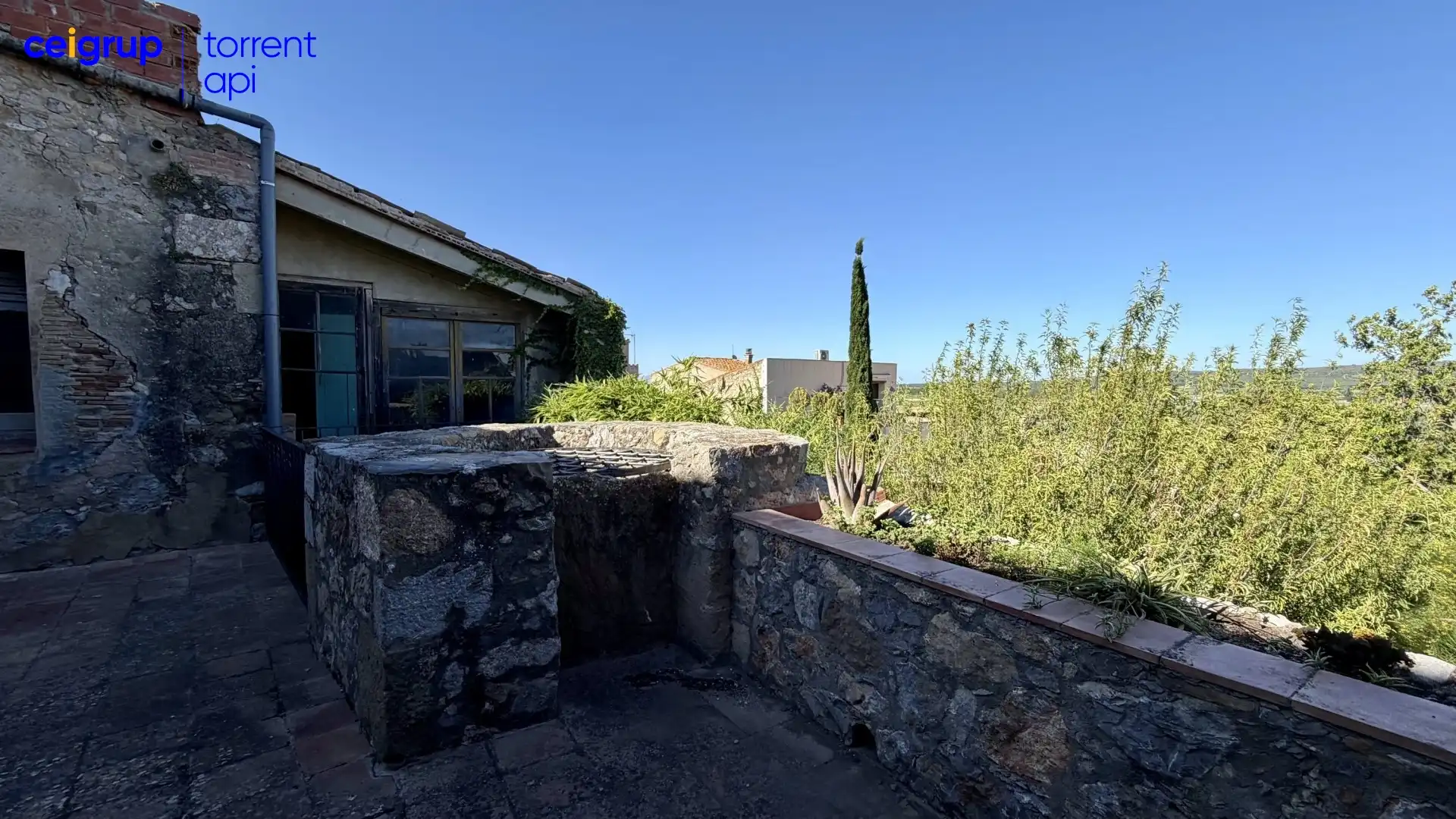 Terrassa de Finca rústica en venda en Bellcaire d'Empordà amb Terrassa i Balcó