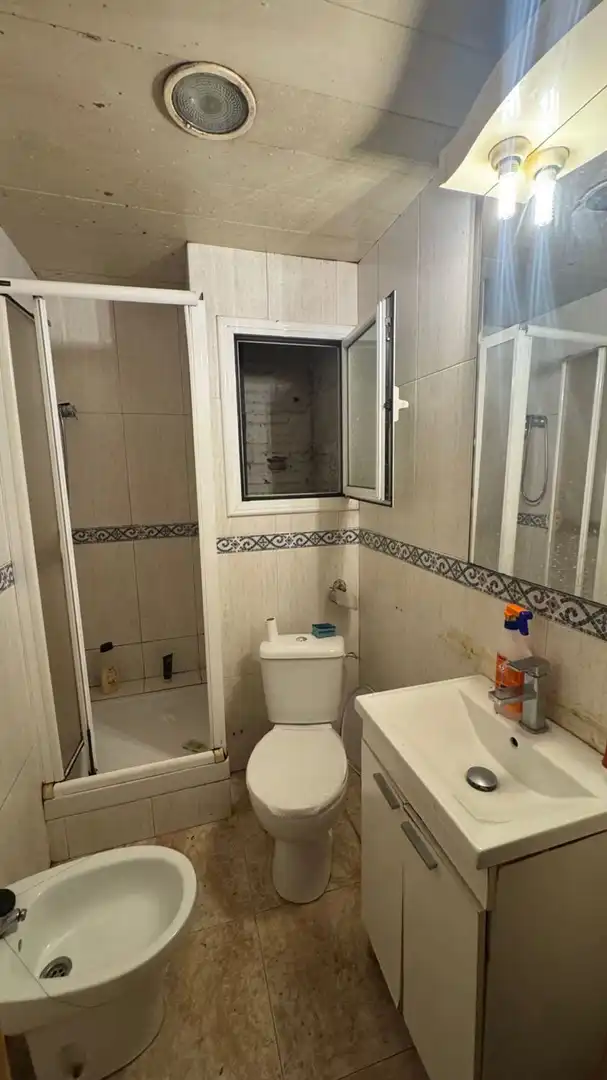 Bathroom of Flat for sale in Montcada i Reixac