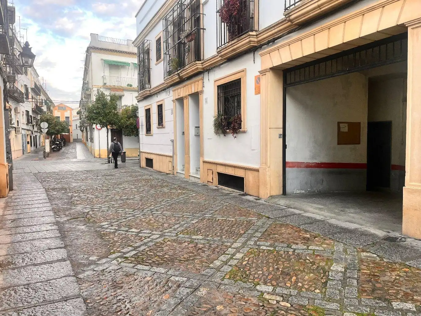 Einzelparkplatz zum Verkauf in Calle Marroquíes 1, imagen 2