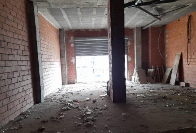 Local comercial en Venta en Ciutat del Transport - La Salera