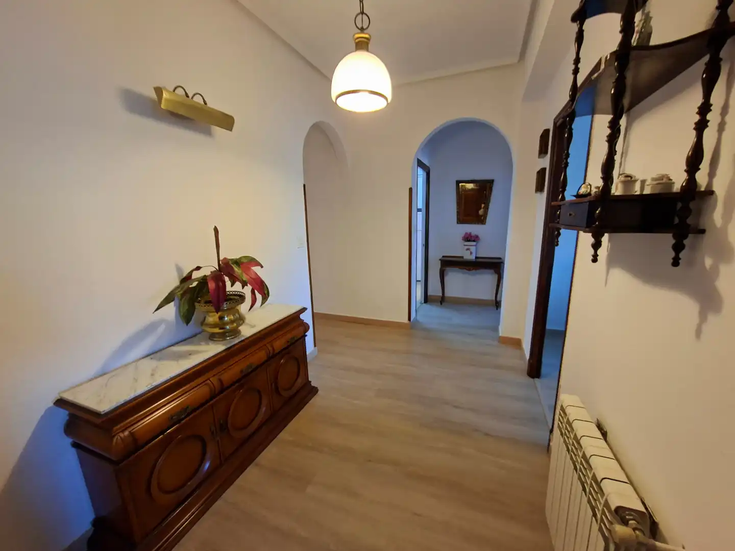 Piso en venta en Pravia con Calefacción, Trastero y Amueblado