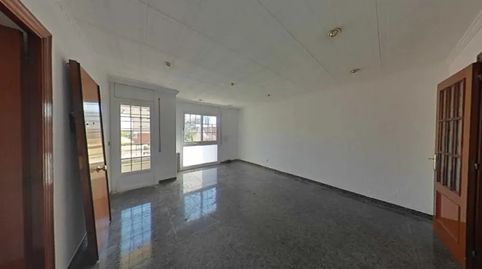 Granollers (Barcelona). EN RENTABILIDAD (se vende alquilado, no se puede visitar ni hipotecar).
