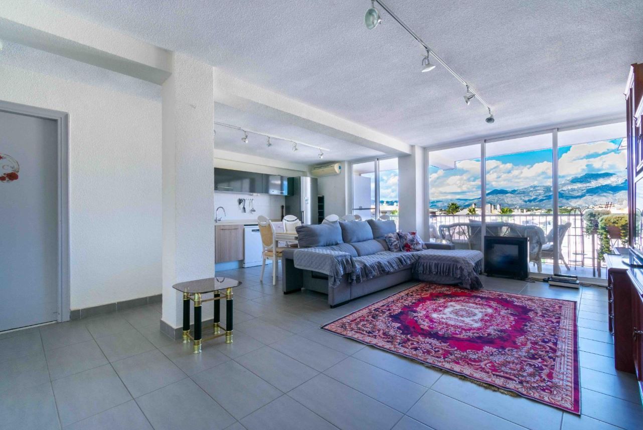 Sala d'estar de Apartament en venda en L'Alfàs del Pi amb Aire condicionat, Calefacció i Terrassa