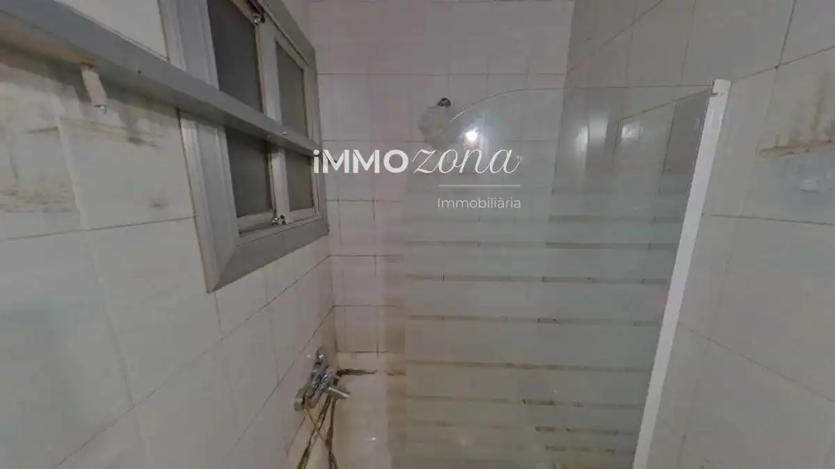 Bany de Apartament en venda en Badalona