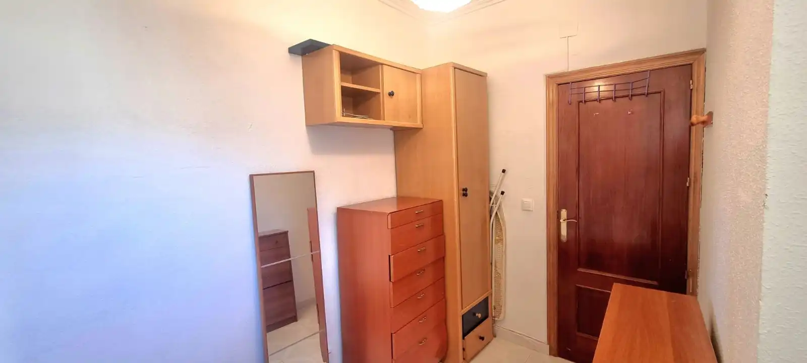 Habitación de Piso de alquiler en Madrid con Calefacción y Amueblado