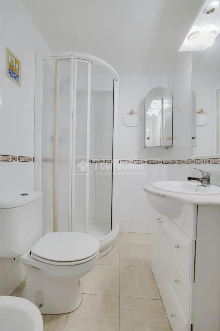 Baño de Piso en venta en Barcelona con Jardín privado, Terraza y Balcón