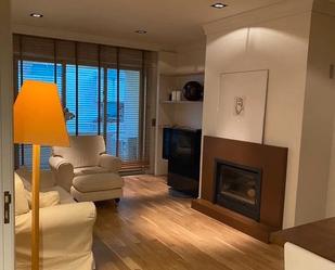 Sala d'estar de Apartament de lloguer en Terrassa amb Moblat i Es permeten mascotes