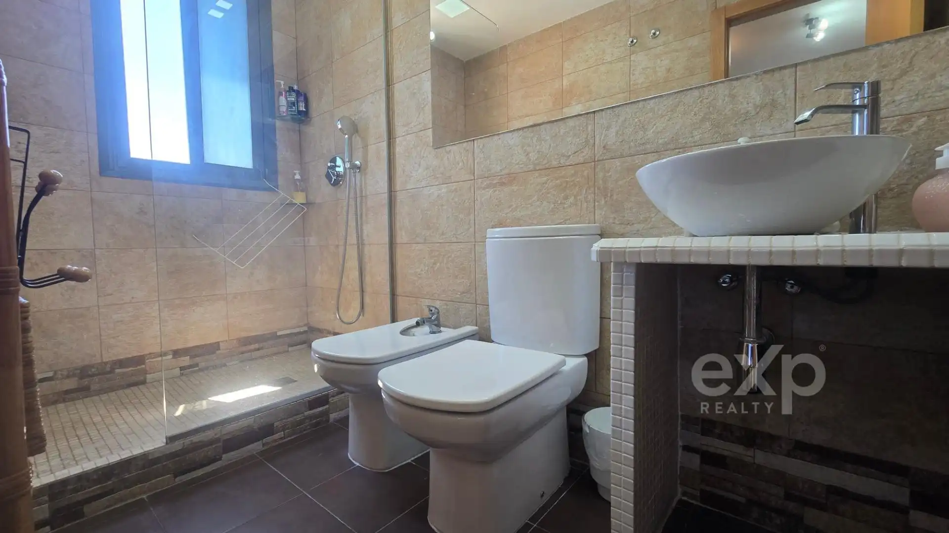 Bathroom of Flat for sale in Almenara  with Heating, Parquet flooring and Storage room