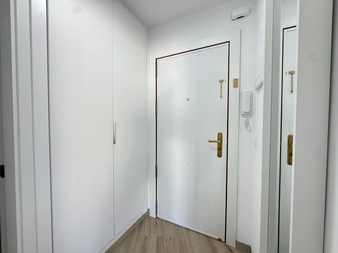 Wohnung zum Verkauf in Torrox mit Klimaanlage, Terrasse und Möbliert