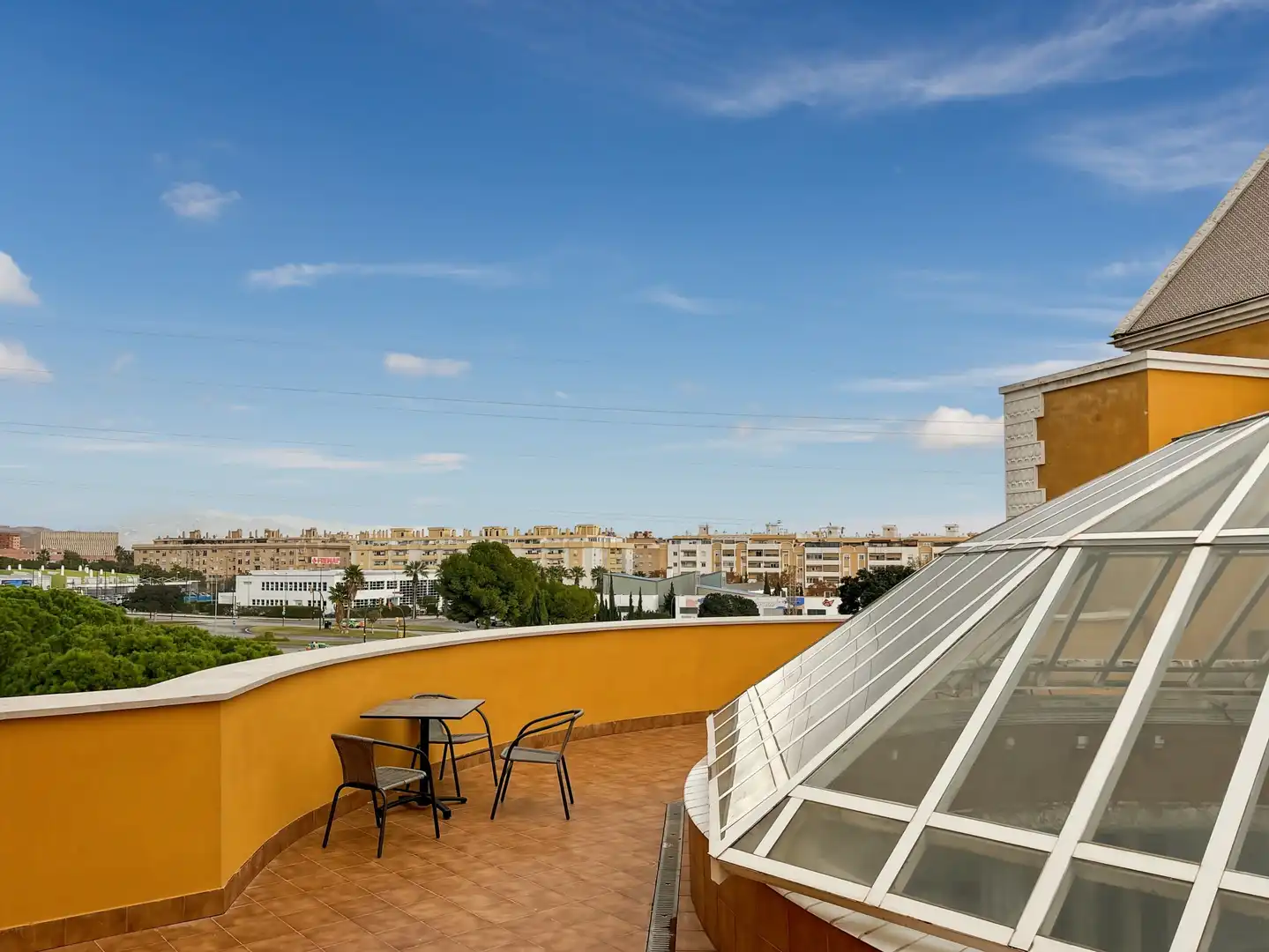 Terraza de Oficina de alquiler en Málaga con Aire acondicionado, Calefacción y Amueblado