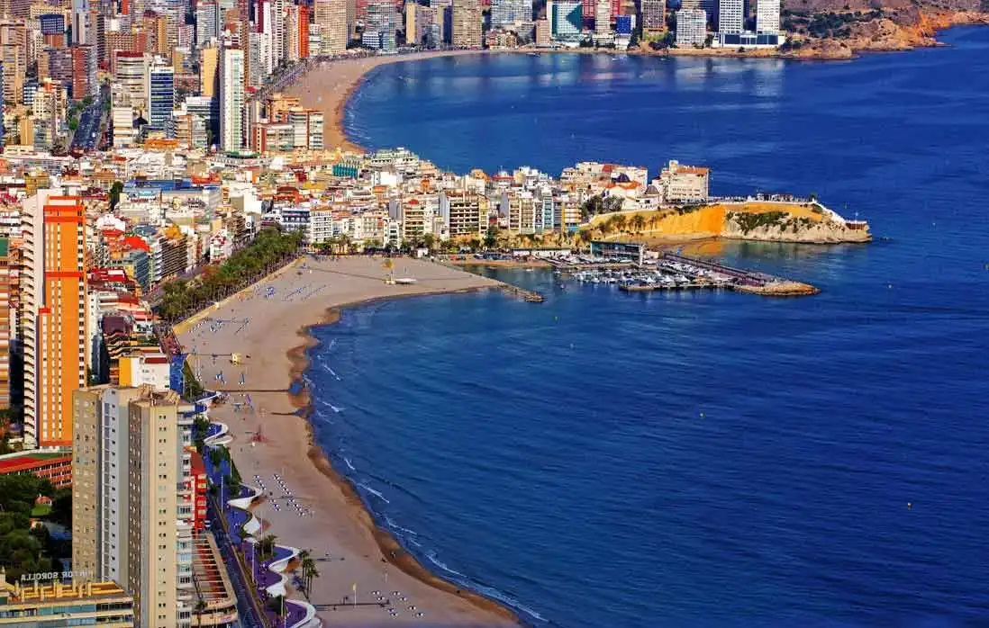 Piso de alquiler en Benidorm, Alicante