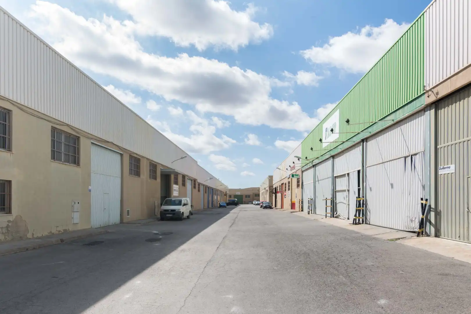 Industrial building for sale in Carrer Jose Pascual Viciano 19, imagen 4
