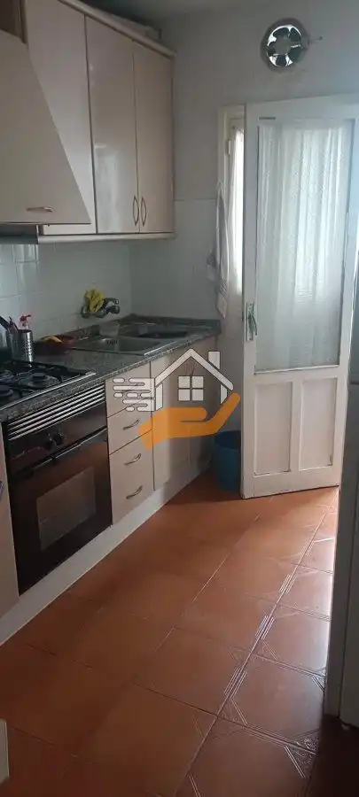 Cocina de Piso en venta en Murcia con Aire acondicionado