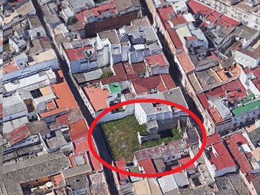 Wohnbaugrundstück zum Verkauf in Calle Doctrina 10