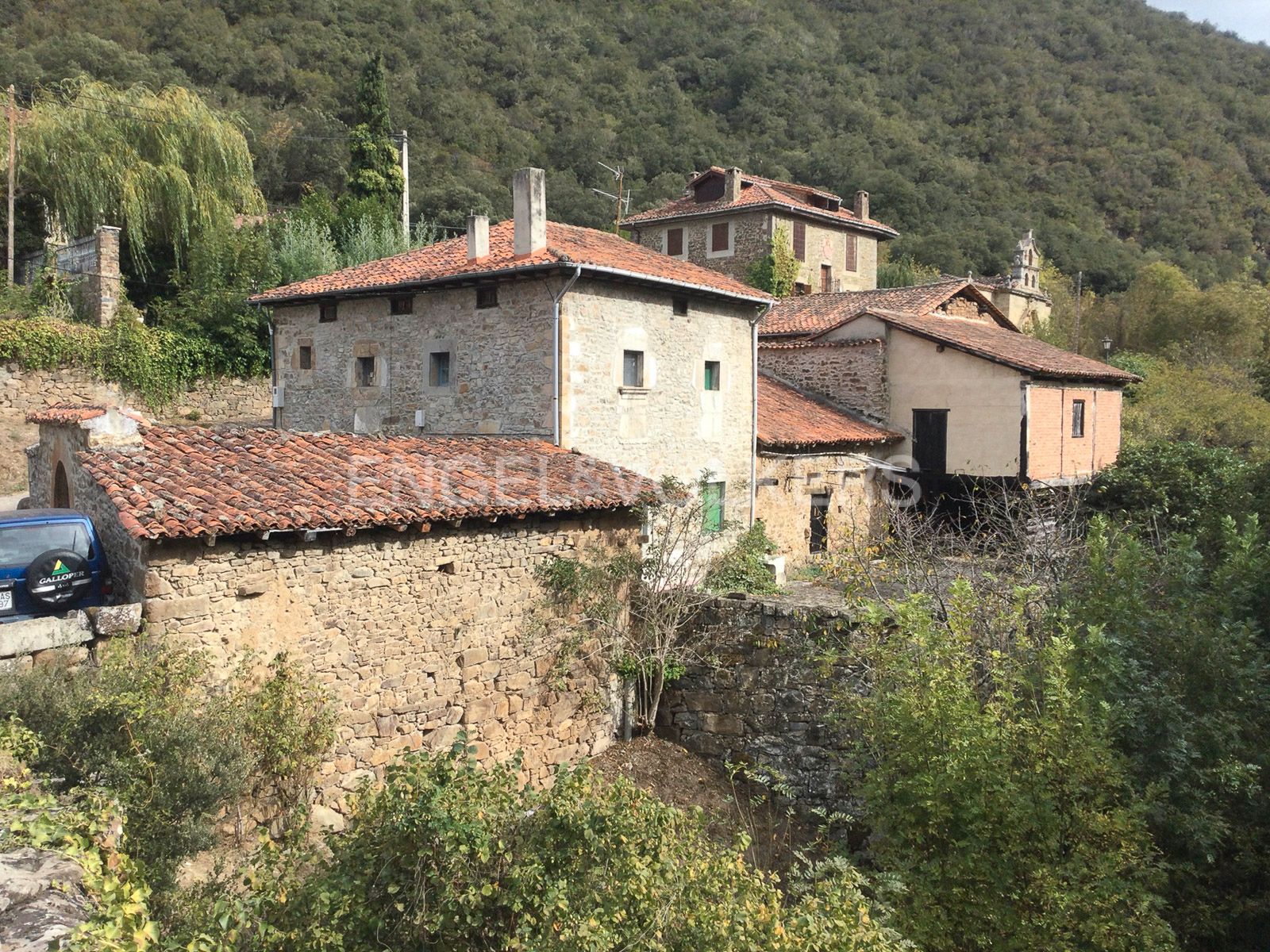 Exterior view of House or chalet for sale in Cabezón de Liébana  with Air Conditioner, Heating and Private garden