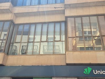 Oficina amb ascensor en venda a Calle Virgen de Belén 10