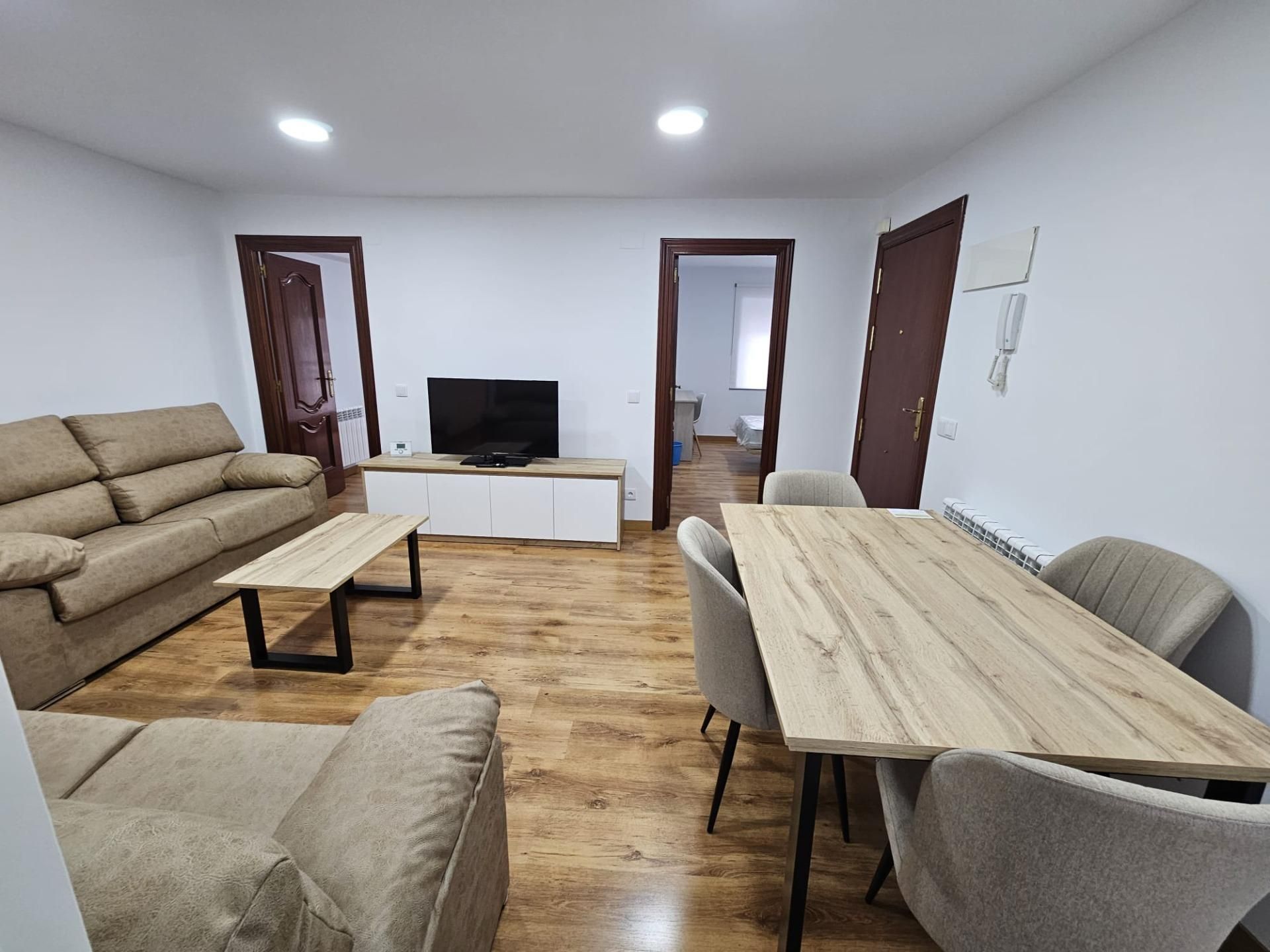 Piso de alquiler en Carmelitas, San Bernardo - Carmelitas - Campus