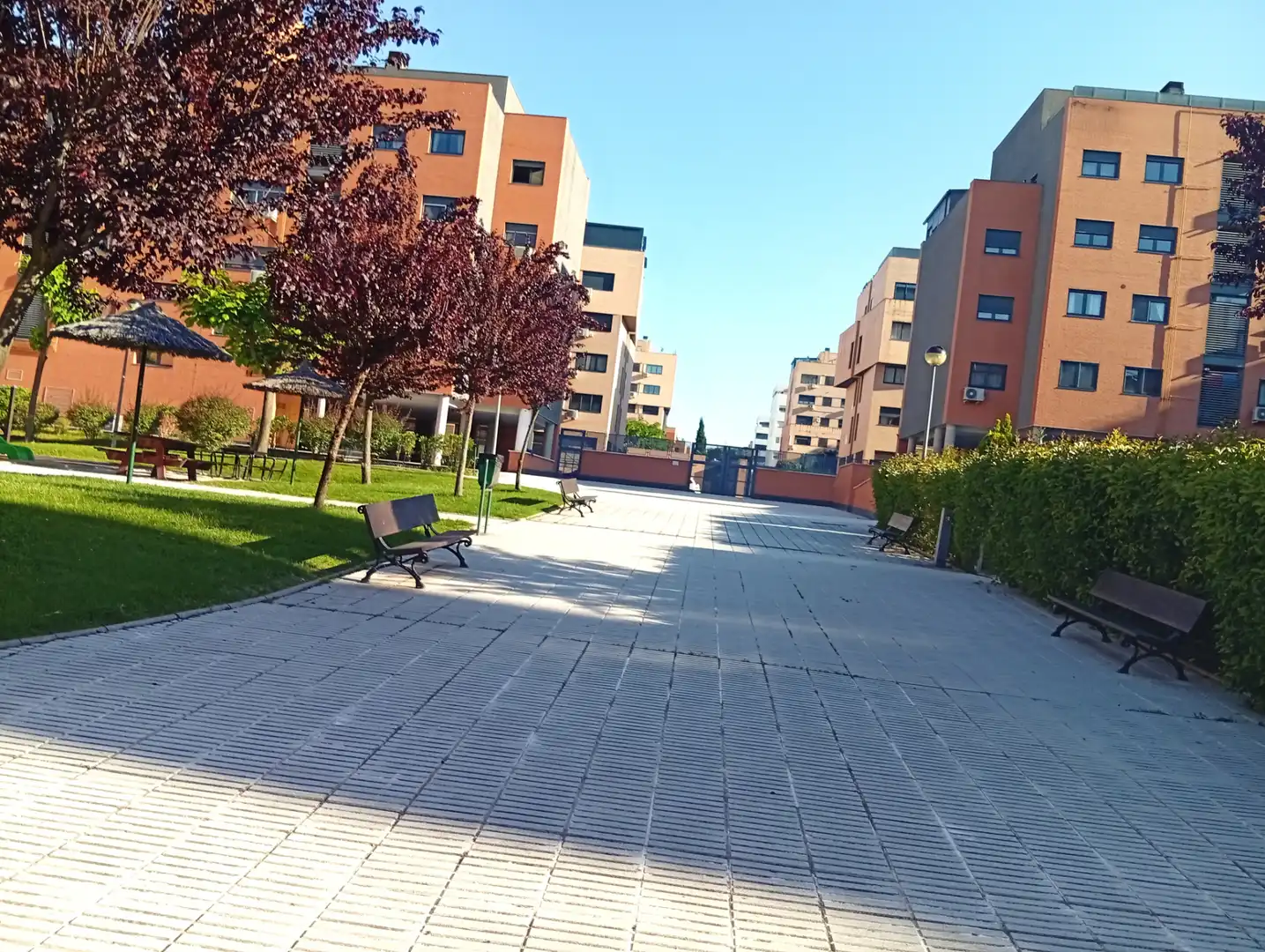 Vista exterior de Piso en venta en Valdemoro con Aire acondicionado, Calefacción y Jardín privado