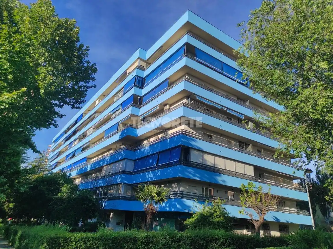 Vista exterior de Piso en venta en Guadalajara con Terraza y Trastero