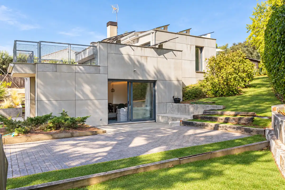 Villa con terrazza in vendita a Pino Alto - Navarredonda