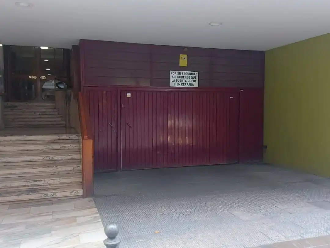 Parking de Piso en venta en  Valencia Capital con Aire acondicionado y Balcón