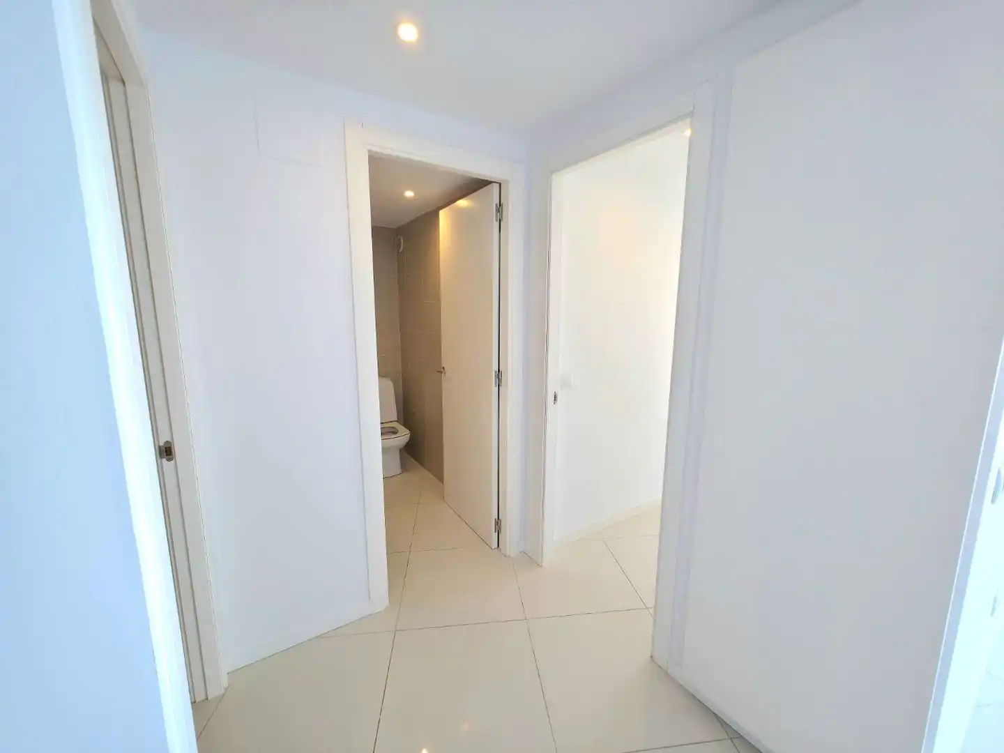Bathroom of Apartments for sale in Eivissa  with Air Conditioner, Heating and Terrace