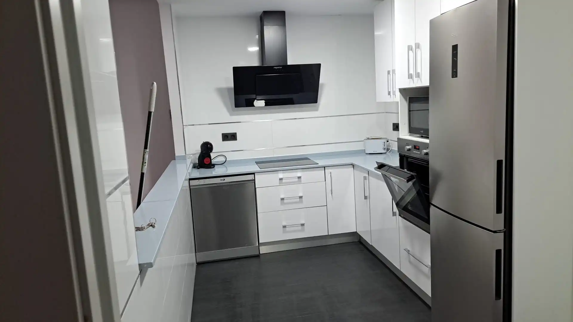 Küche von Wohnung zur Miete in Albacete mit Klimaanlage, Heizung und Parkett