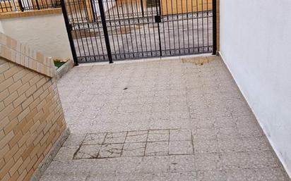 Parking of Apartment for sale in Oropesa del Mar / Orpesa  with Air Conditioner and Terrace