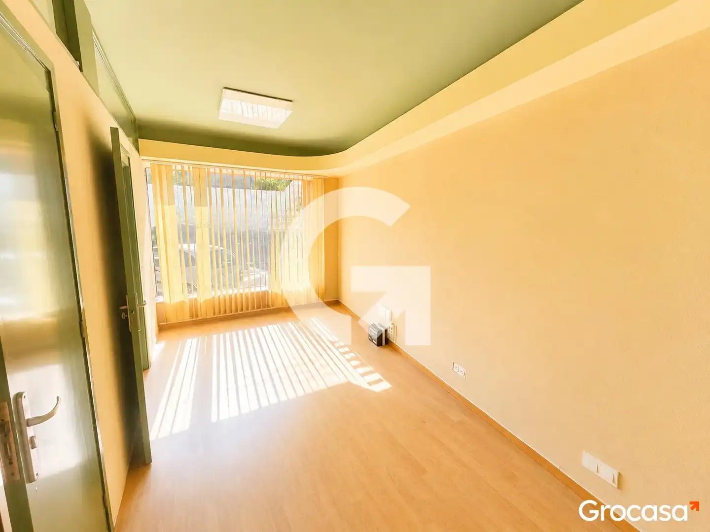 Business premises for sale in CL ANSELM CLAVE, imagen 9