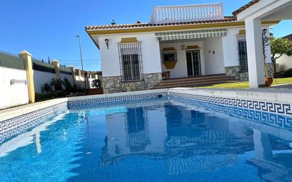 Swimming pool of House or chalet for sale in Arcos de la Frontera  with Air Conditioner and Swimming Pool